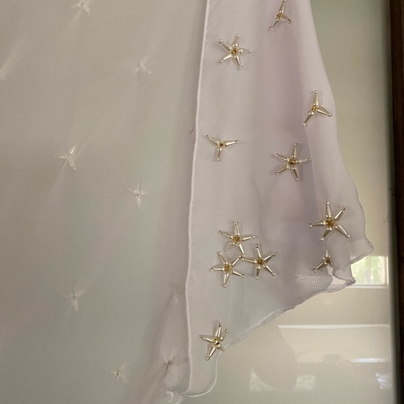 NEW Bridal shawl Handmade fancy floral beaded Chapel Veil white color Scarf - Picture 5 of 5